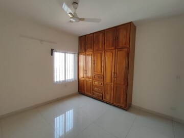 Room in 4 BHK Apartment at NCC Urban One, Narsingi – for Rent