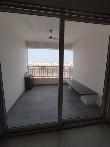 Room in 4 BHK Apartment at NCC Urban One, Narsingi – for Rent