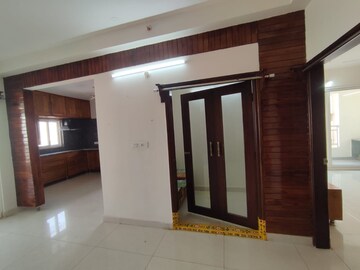 Room in 4 BHK Apartment at NCC Urban One, Narsingi – for Rent