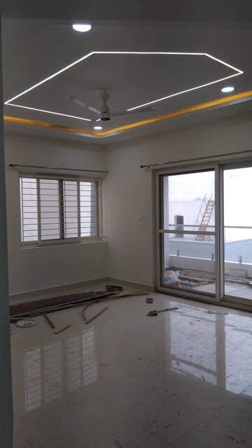 Room in 3 BHK Apartment at Ananda Poe Tree Extension, Narsingi – for Rent