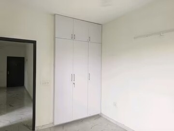 Room in 2 BHK Apartment at ROF Amaltas, Sector 92 – for Rent