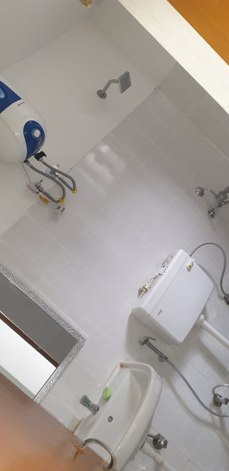 Bathroom, adani-aangan 1 Bedroom 412 Sq.Ft. Apartment In Sector 89a Gurgaon 8350879