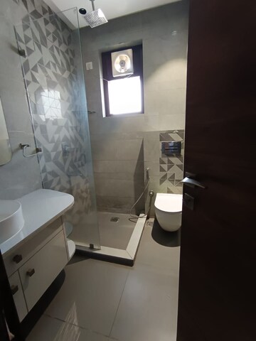 Bathroom in 3.5 BHK Builder Floor at Paschim Vihar – for Rent
