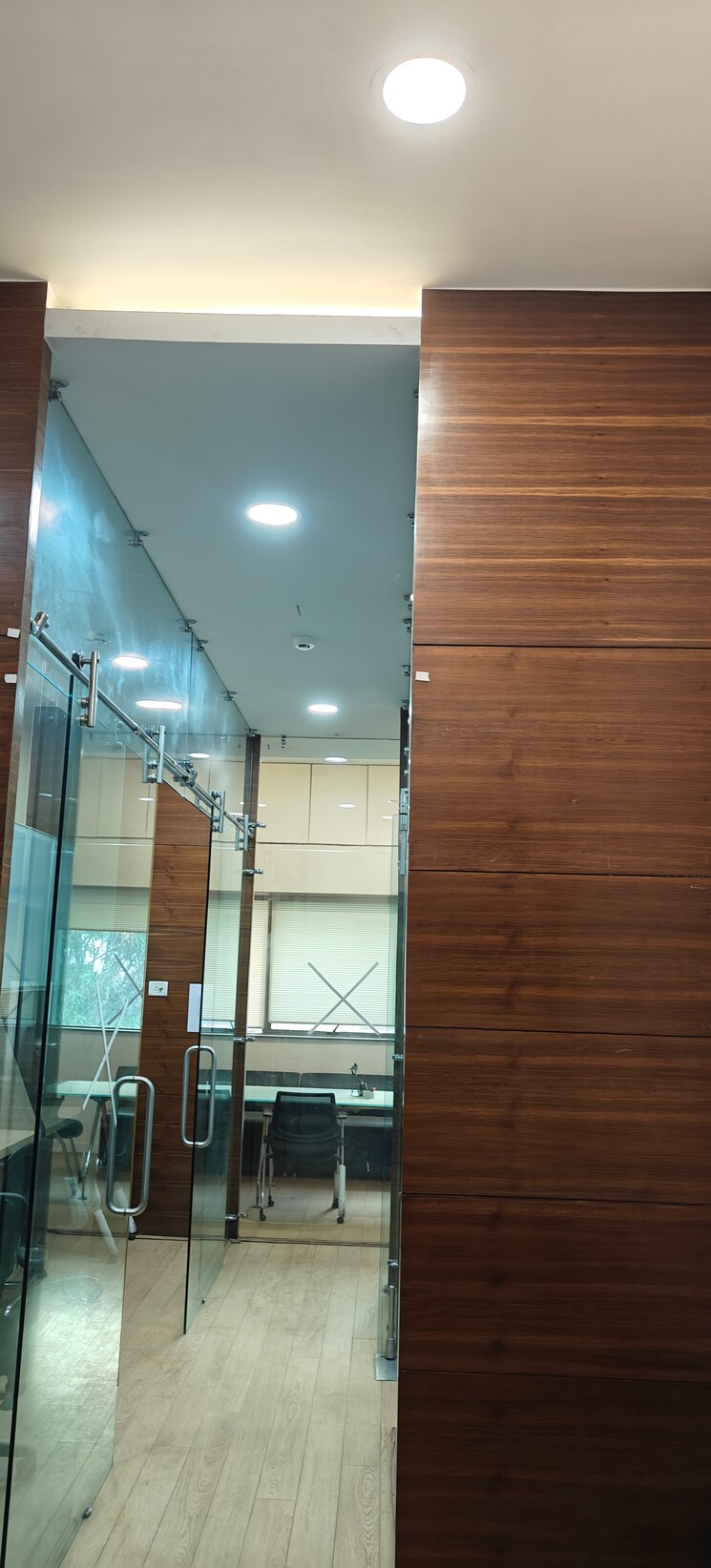 undefined, raheja-plaza-andheri Commercial Office Space 500 Sq.Ft. In Andheri West Mumbai 8350893