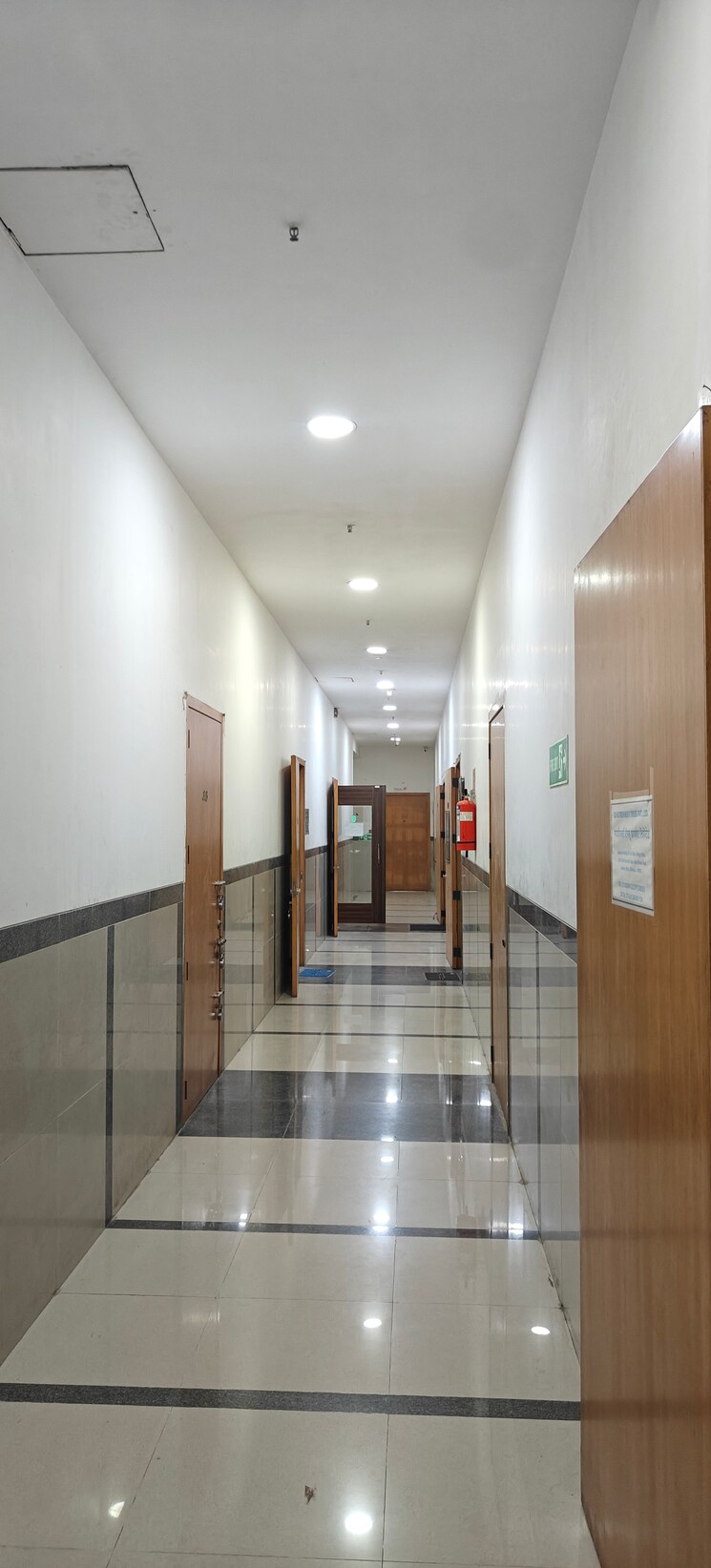 undefined, raheja-plaza-andheri Commercial Office Space 500 Sq.Ft. In Andheri West Mumbai 8350893