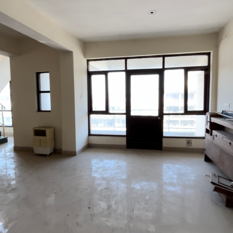 Room, tdi-city-kingsbury 3 Bedroom 2833 Sq.Ft. Apartment In Sector 61 Sonipat 8350950