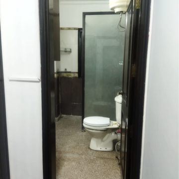 Attached Bathroom in 3 BHK Builder Floor at Greater Kailash I – for Rent