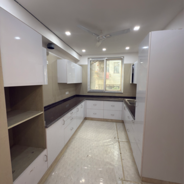 Kitchen in 3 BHK Builder Floor at South Extension ii – for Rent