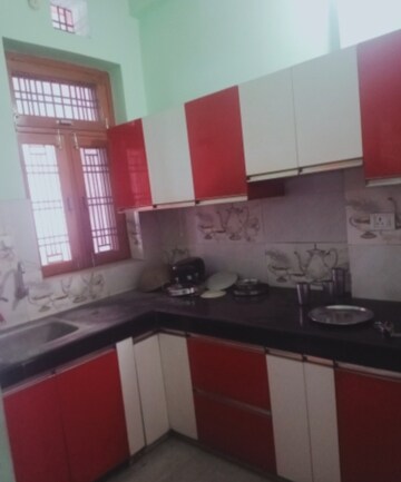 Kitchen in 2 BHK Independent House at Aliganj – for Rent