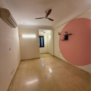 Room in 3 BHK Builder Floor at Greater Kailash I – for Rent