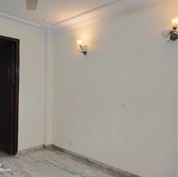 Bedroom in 3 BHK Builder Floor at Chittaranjan Park – for Rent