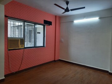 Room in 3 BHK Apartment at Flower Valley Complex, Khopat – for Rent