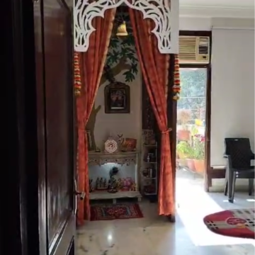 Bedroom in 3 BHK Builder Floor at Kalkaji – for Rent