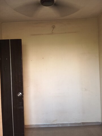 Room in 1 BHK Apartment at Shiv Corner CHS, Taloja – for Sale