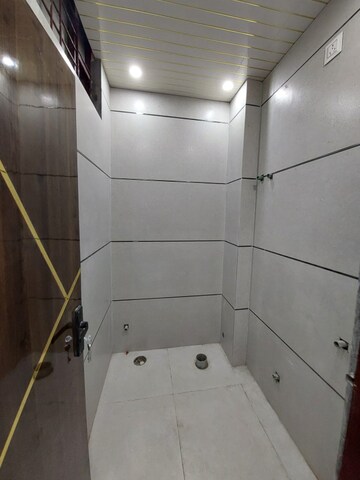 Bathroom in 2 BHK Builder Floor at Vasundhara Sector 1 – for Sale