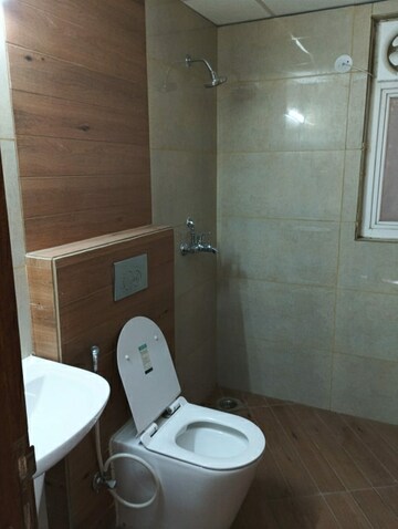 Bathroom in 2 BHK Apartment at ACE Parkway, Sector 150 – for Rent