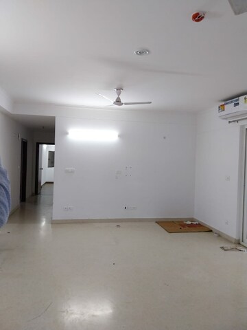 Room in 3 BHK Apartment at ATS Pristine, Sector 150 – for Rent