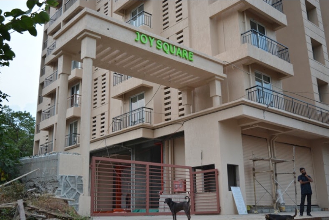 1 BHK + Extra Room Apartment For Sale in Squarefeet Joy square