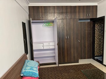 Furnished Amenities in 1 BHK Apartment at Kia Park Apartments, Andheri West – for Rent
