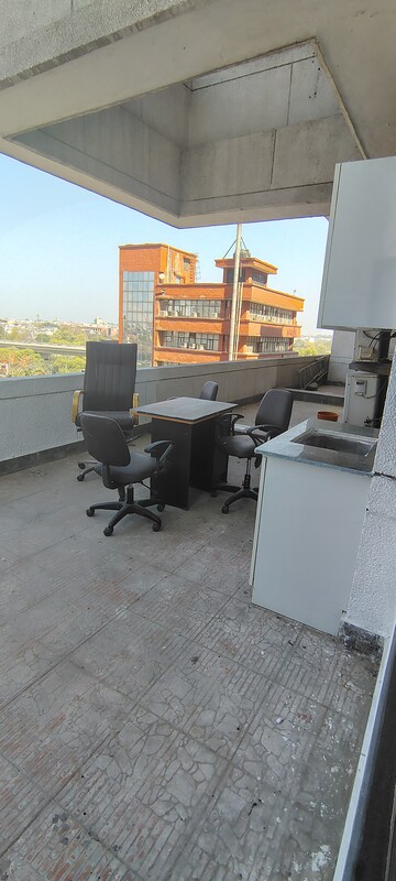 Team Area in  Office Space at Netaji Subhash Place – for Rent