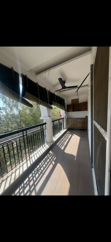 Balcony in 3 BHK Apartment at Patiala Road – for Rent