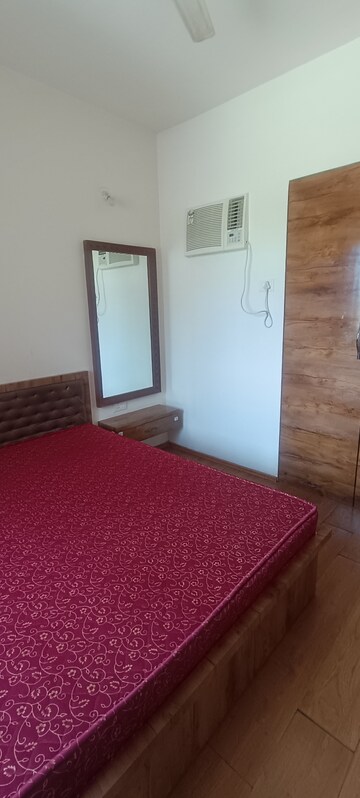 Room in 2 BHK Apartment at Lodha Casa Bella, Dombivli East – for Rent
