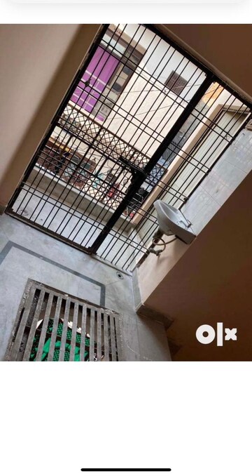 Staircase in 1 RK Apartment at Omaxe Hazratganj, Gomti Nagar – for Rent