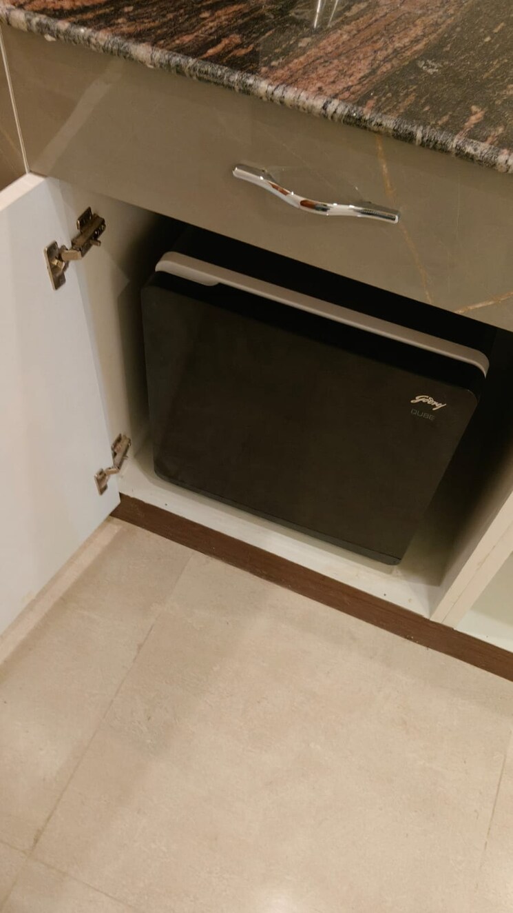 undefined, omaxe-hazratganj 1 RK 575 Sq.Ft. Apartment In Gomti Nagar Lucknow 8351376