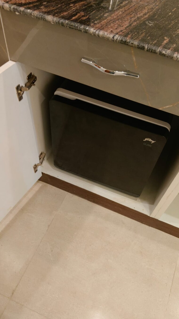 undefined, omaxe-hazratganj 1 RK 575 Sq.Ft. Apartment In Gomti Nagar Lucknow 8351376