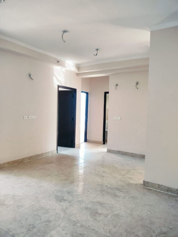 Room, amrapali-golf-homes 3 Bedroom 1595 Sq.Ft. Apartment In Sector 4, Greater Noida Greater Noida 8351437