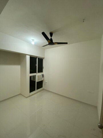 2 BHK Apartment For Rent in Lodha Golden Dream, Dombivli East
