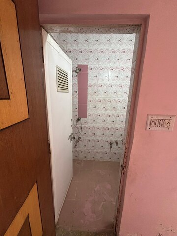 Bathroom in 3 BHK Apartment at Thaltej – for Rent
