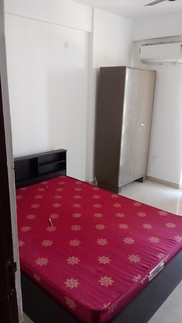 Bedroom in 2 BHK Apartment at Parker White Lily, Sector 8 – for Sale