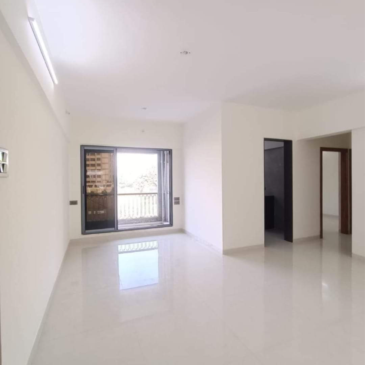 1 BHK 650 Sq.Ft. Apartment in Kohinoor Castles