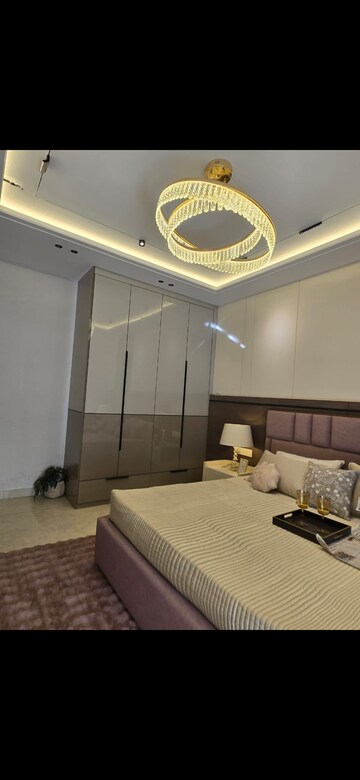 Master Bedroom in 3 BHK Apartment at Patiala Road – for Sale