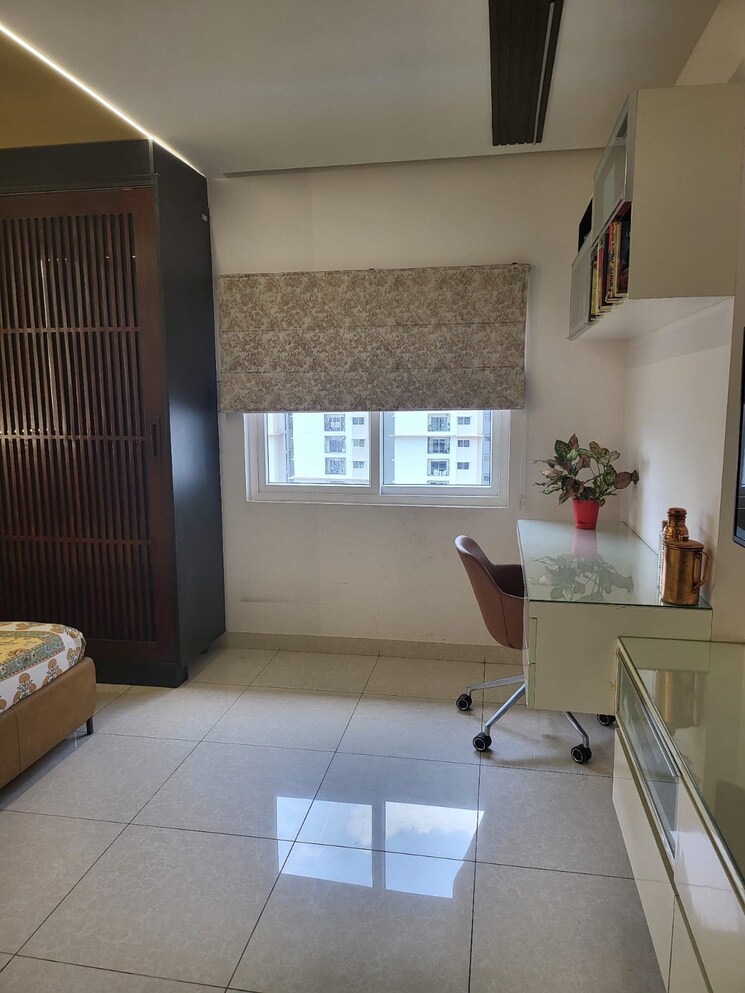 Bathroom, prestige-high-fields 4 Bedroom 2713 Sq.Ft. Apartment In Gachibowli Hyderabad 8351602