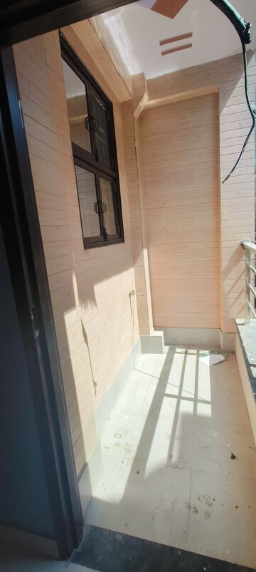 Balcony in 2 BHK Builder Floor at Dwarka – for Rent
