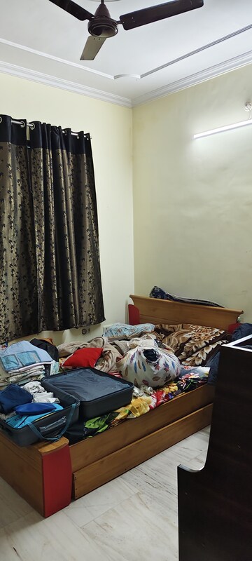 Bedroom in 2 BHK Independent House at Gomti Nagar – for Rent