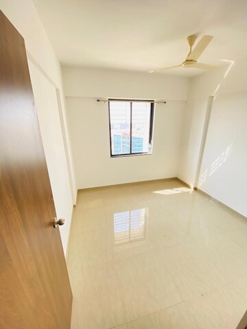 Room in 2 BHK Apartment at Kolte Patil Ivy Estate Nia, Wagholi – for Rent