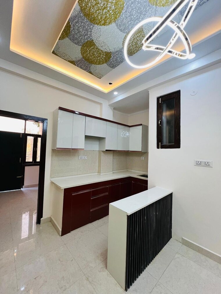 Kitchen, aya nagar 3 Bedroom 850 Sq.Ft. Builder Floor In Aya Nagar Delhi 8351674
