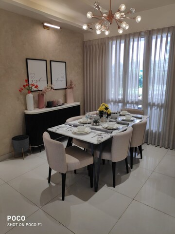 Team Area in 3 BHK Apartment at Merlin Avana, Tollygunge – for Sale