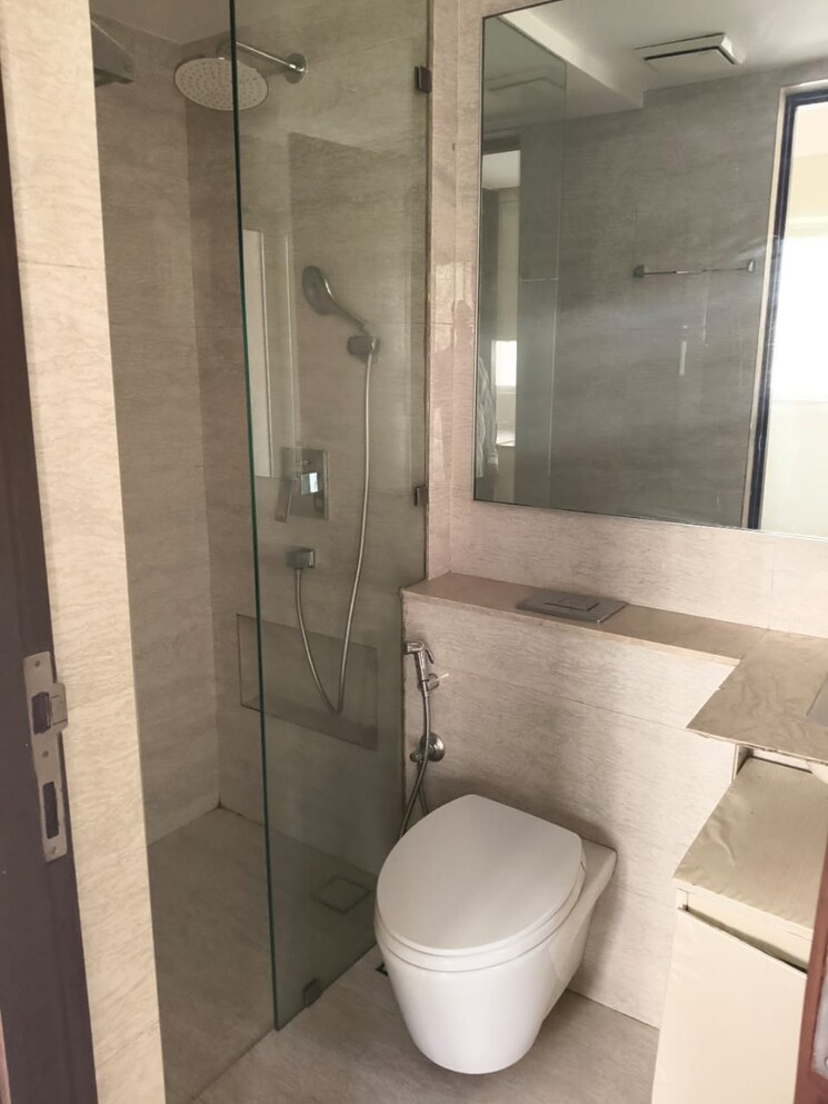 Bathroom, shapoorji-pallonji-vicinia 2 Bedroom 670 Sq.Ft. Apartment In Powai Mumbai 8351835