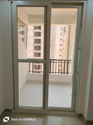 Room in 2 BHK Apartment at Nirala Aspire, Sector 16 Greater Noida – for Rent