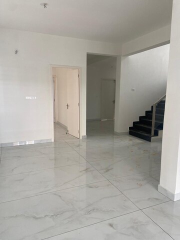 Room in 5 BHK Villa at Radiance Blossom, Budigere Cross – for Sale