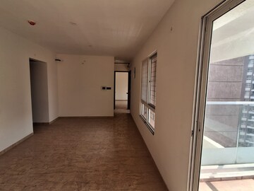 Room in 3 BHK Apartment at VTP Belair E And F Building, Mahalunge – for Sale