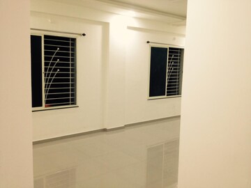 Room in 3 BHK Apartment at Ramdaspeth – for Rent