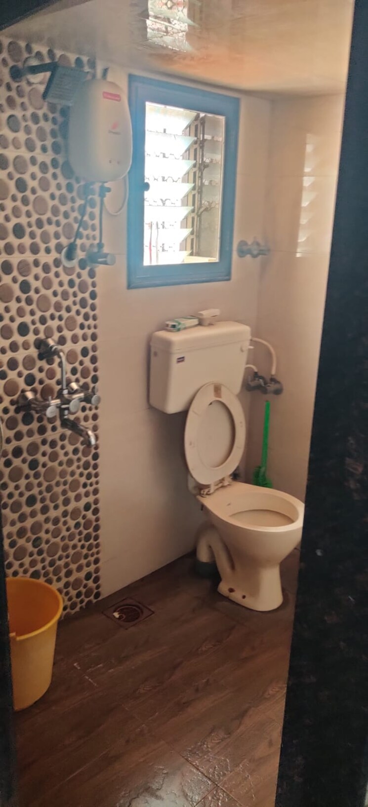Bathroom, raj-umang-2 3 Bedroom 775 Sq.Ft. Apartment In Dahisar East Mumbai 8352231