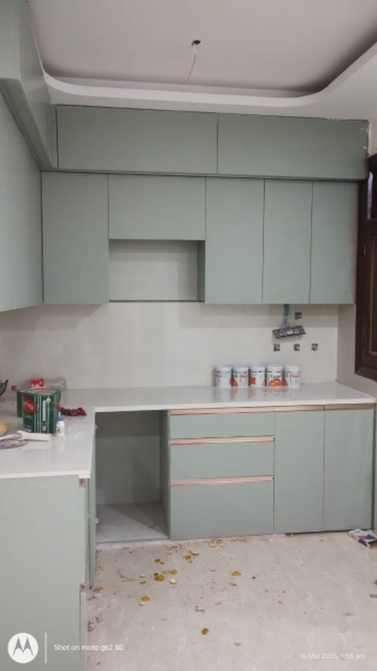Kitchen, sector 7 dwarka 3 Bedroom 110 Sq.Yd. Builder Floor In Sector 7 Dwarka Delhi 8352232