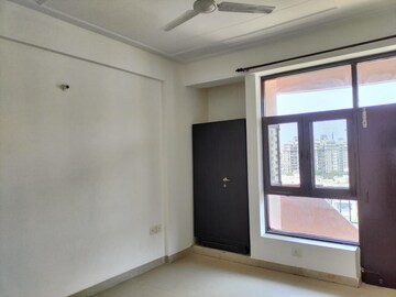 Room in 2 BHK Apartment at Jaipurias Sunrise Greens, Ahinsa Khand 1 – for Rent