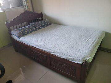 Bedroom in 3 BHK Apartment at RNA NG Royal Park, Kanjurmarg East – for Rent